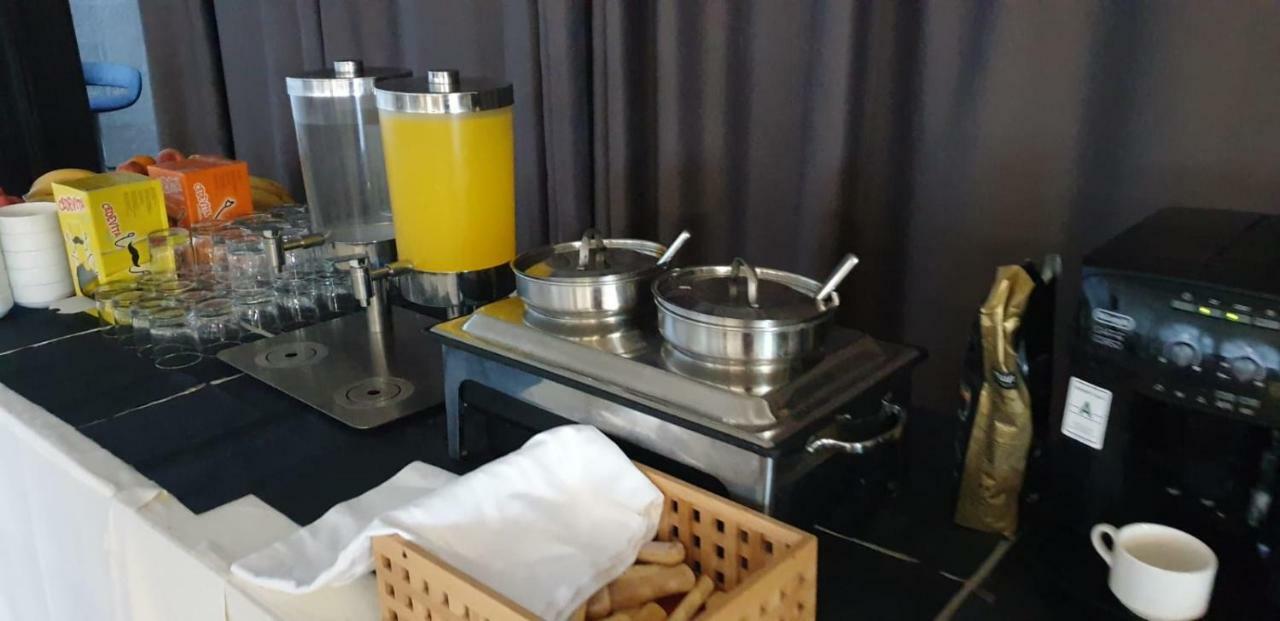 Hotel Park 茨里克韦尼察 外观 照片
